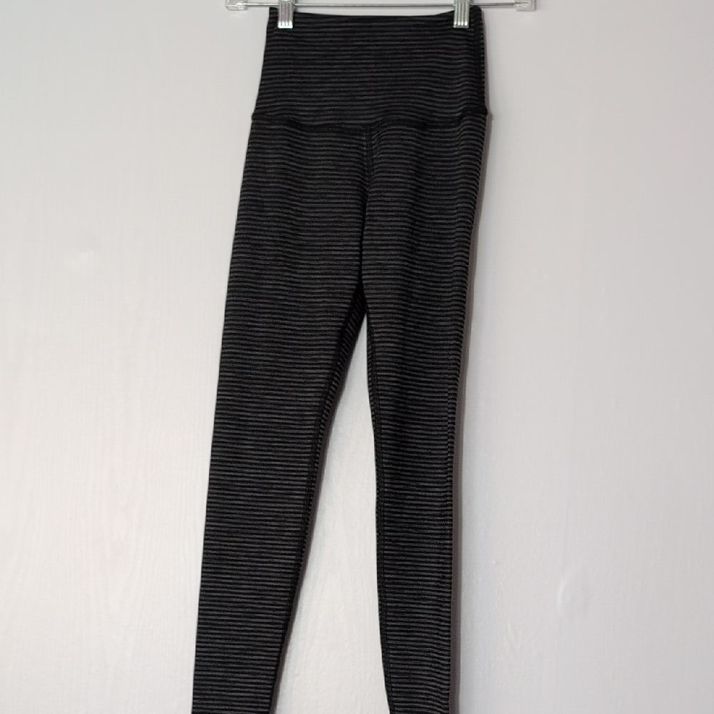 Beyond Yoga Charcoal and Light Gray Striped Leggings Size XS